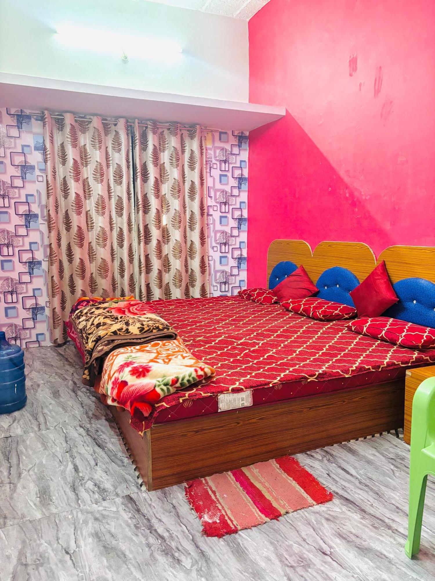 Shivalay Paying Guest House 瓦拉纳西 外观 照片